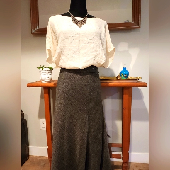 Buttercream Blouse - Picture 4 of 4